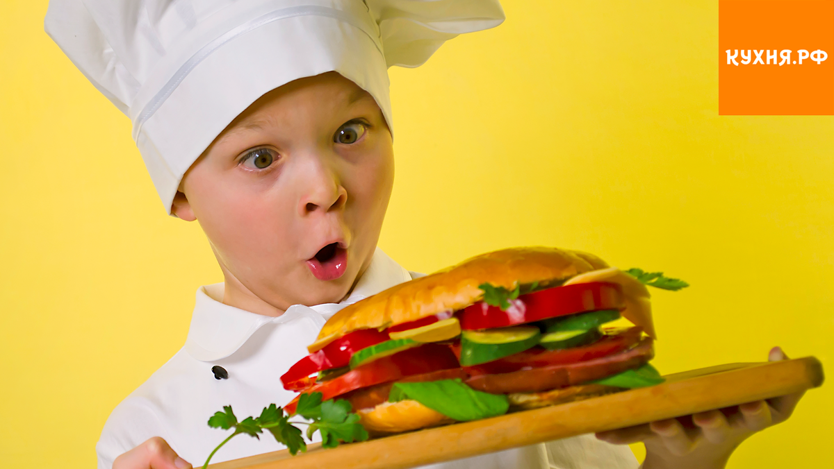 Праздник на кухне: как готовка превращает детей в маленьких поваров