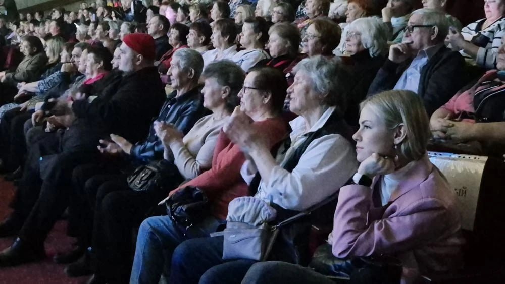 В Тольятти проходит гала-концерт финалистов всероссийского конкурса «Звутера» В Тольятти проходит гала-концерт финалистов всероссийского конкурса «Звутера»