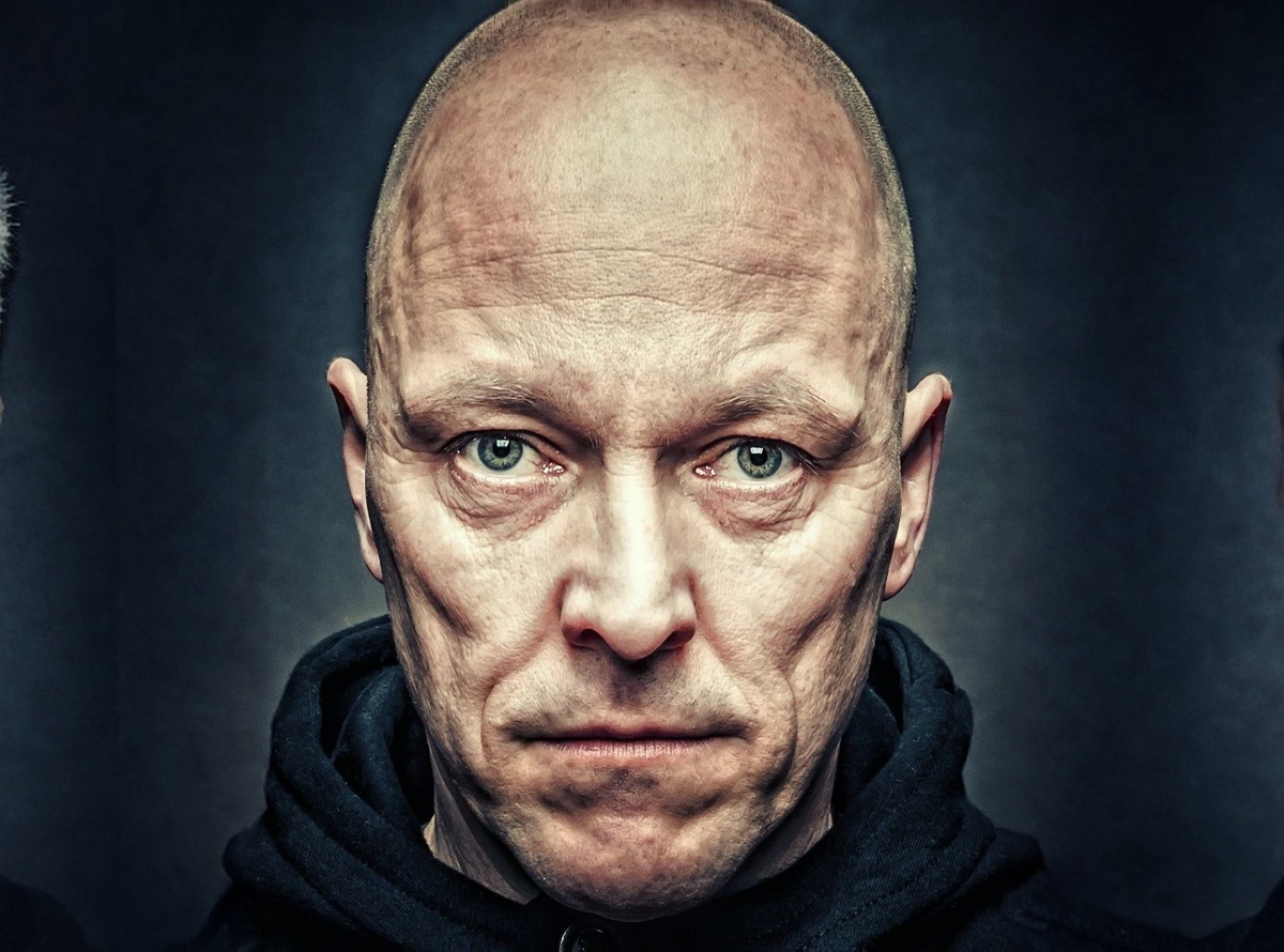 Пять фраз, которые незаметно снижают вашу ценность: как на них реагировать