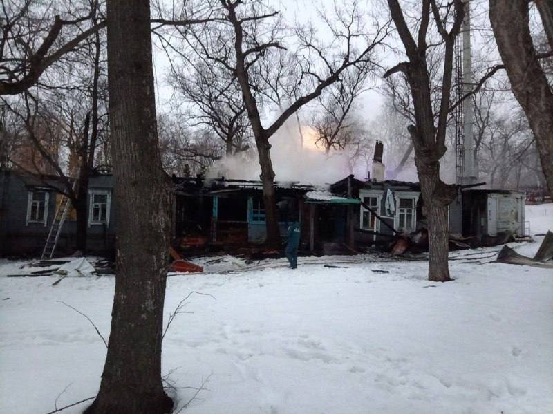 Сегодня 22 марта, в Самаре в Загородном парке (ЦПКиО им. М.Горького) сгорела лыжная база Сегодня 22 марта, в Самаре в Загородном парке (ЦПКиО им. М.Горького) сгорела лыжная база