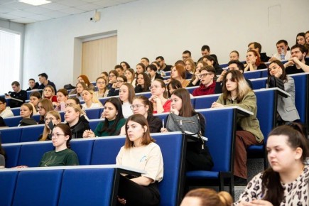 «Поступят все»: в каких вузах Самары не сократили квоты на платное обучение