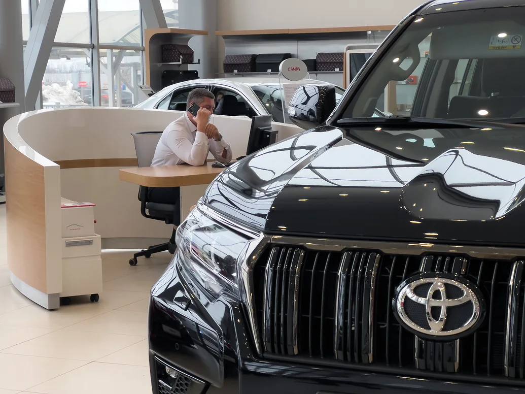 В Самаре серийному угонщику престижных иномарок отказали в УДО