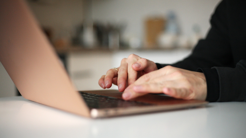 ЛДПР предлагает новый законопроект о цифровых правах россиян