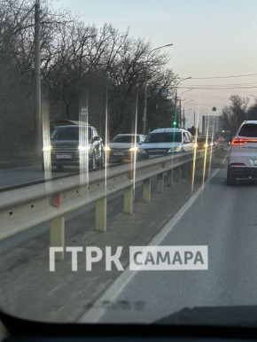 На улице Солнечной произошло ДТП в сторону Южного моста