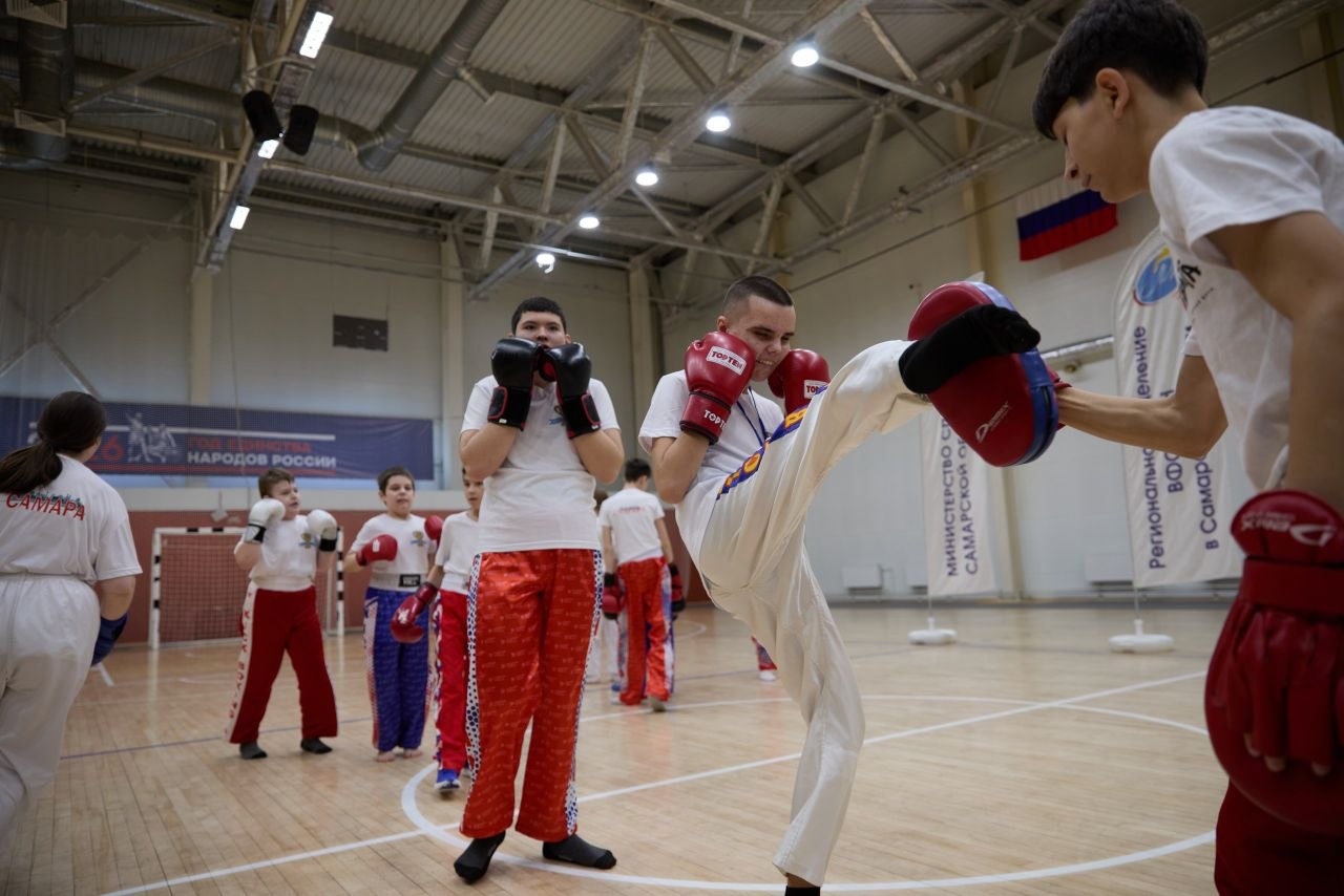 В Самаре состоялись соревнования по мини-футболу в рамках проекта РФС «Футбол в коррекционных школах» В Самаре состоялись соревнования по мини-футболу в рамках проекта РФС «Футбол в коррекционных школах»