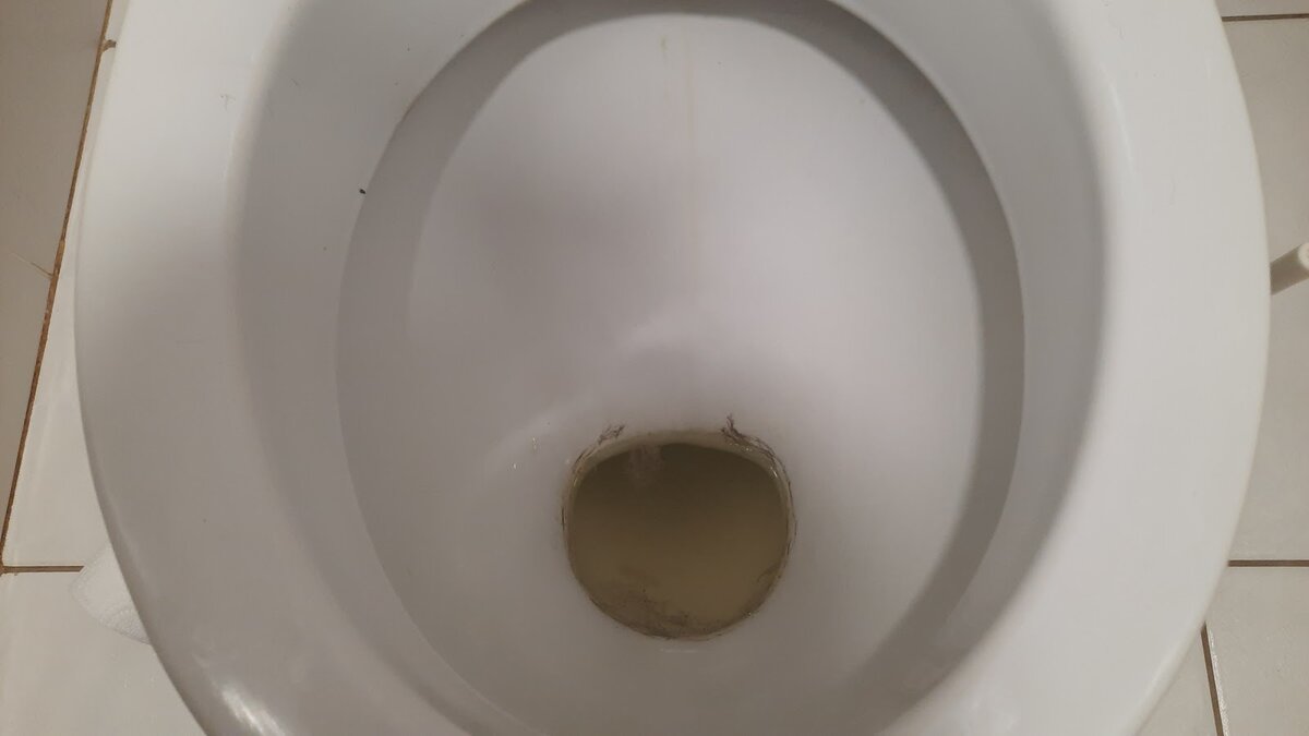 Как эффективно побороть налет и ржавчину в туалете: проверенные методы