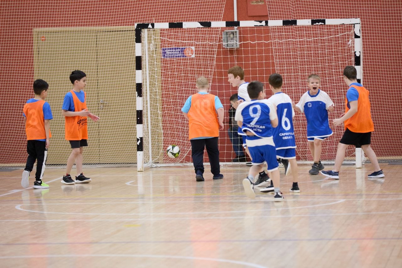 В Самаре состоялись соревнования по мини-футболу в рамках проекта РФС «Футбол в коррекционных школах» В Самаре состоялись соревнования по мини-футболу в рамках проекта РФС «Футбол в коррекционных школах»