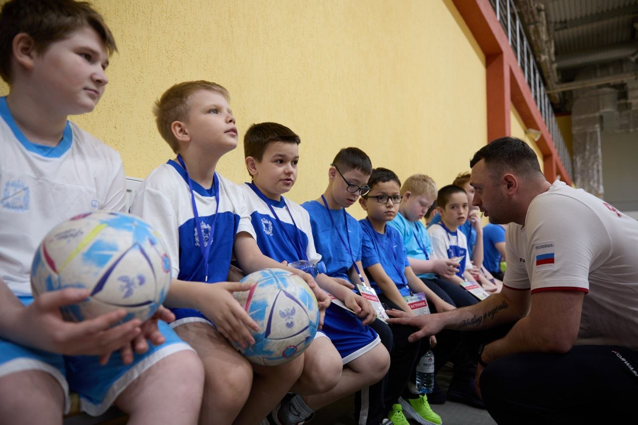 В Самаре состоялись соревнования по мини-футболу в рамках проекта РФС «Футбол в коррекционных школах» В Самаре состоялись соревнования по мини-футболу в рамках проекта РФС «Футбол в коррекционных школах»