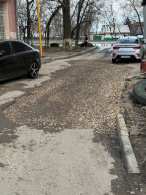 Самарцы пожаловались на дорогу вблизи дома № 130 на улице Партизанской