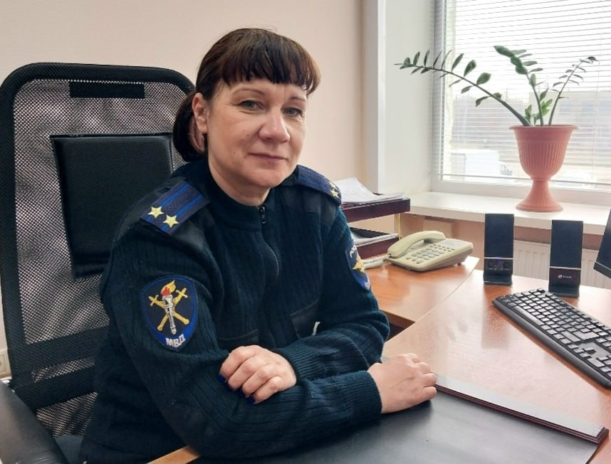 Сегодня в профессиональный праздник работников следственных органов МВД России делимся словами нашего коллеги — подполковника юстиции Натальи Васильевны Труниной, начальника следственного отделения Отдела МВД России по...