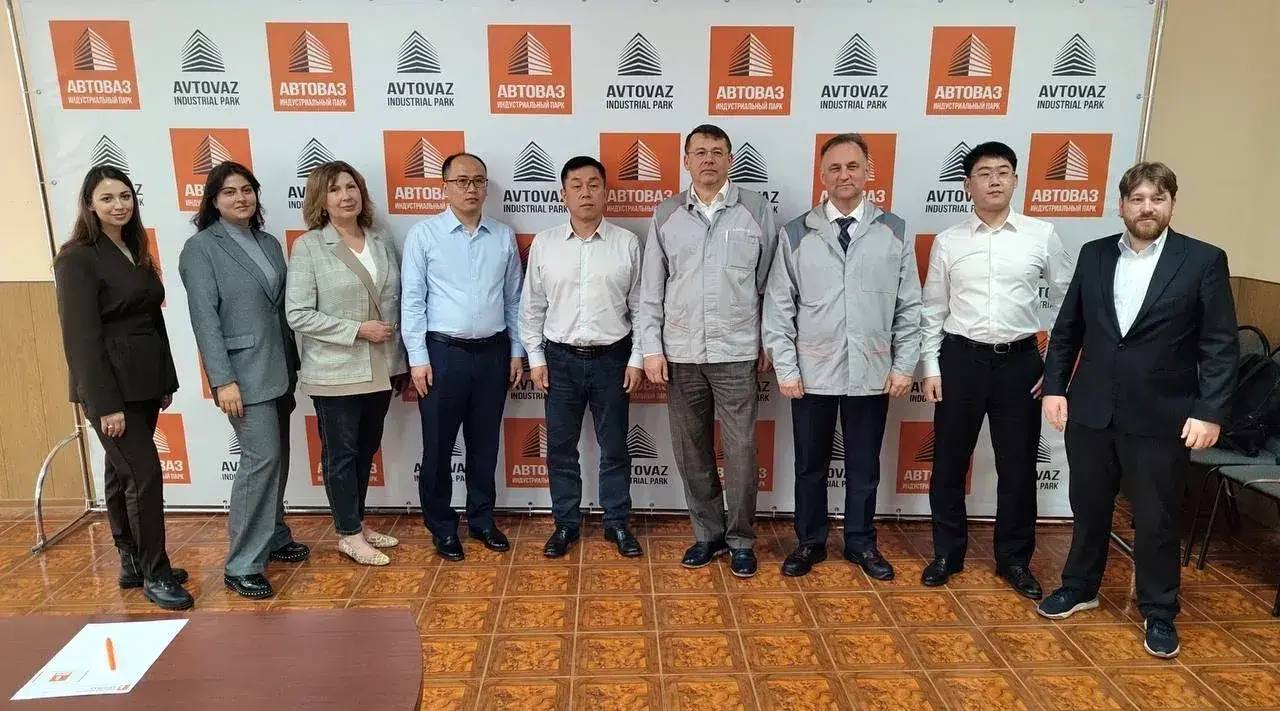 Китайские инвесторы оценили потенциал Самарской области для локализации нового производства Китайские инвесторы оценили потенциал Самарской области для локализации нового производства