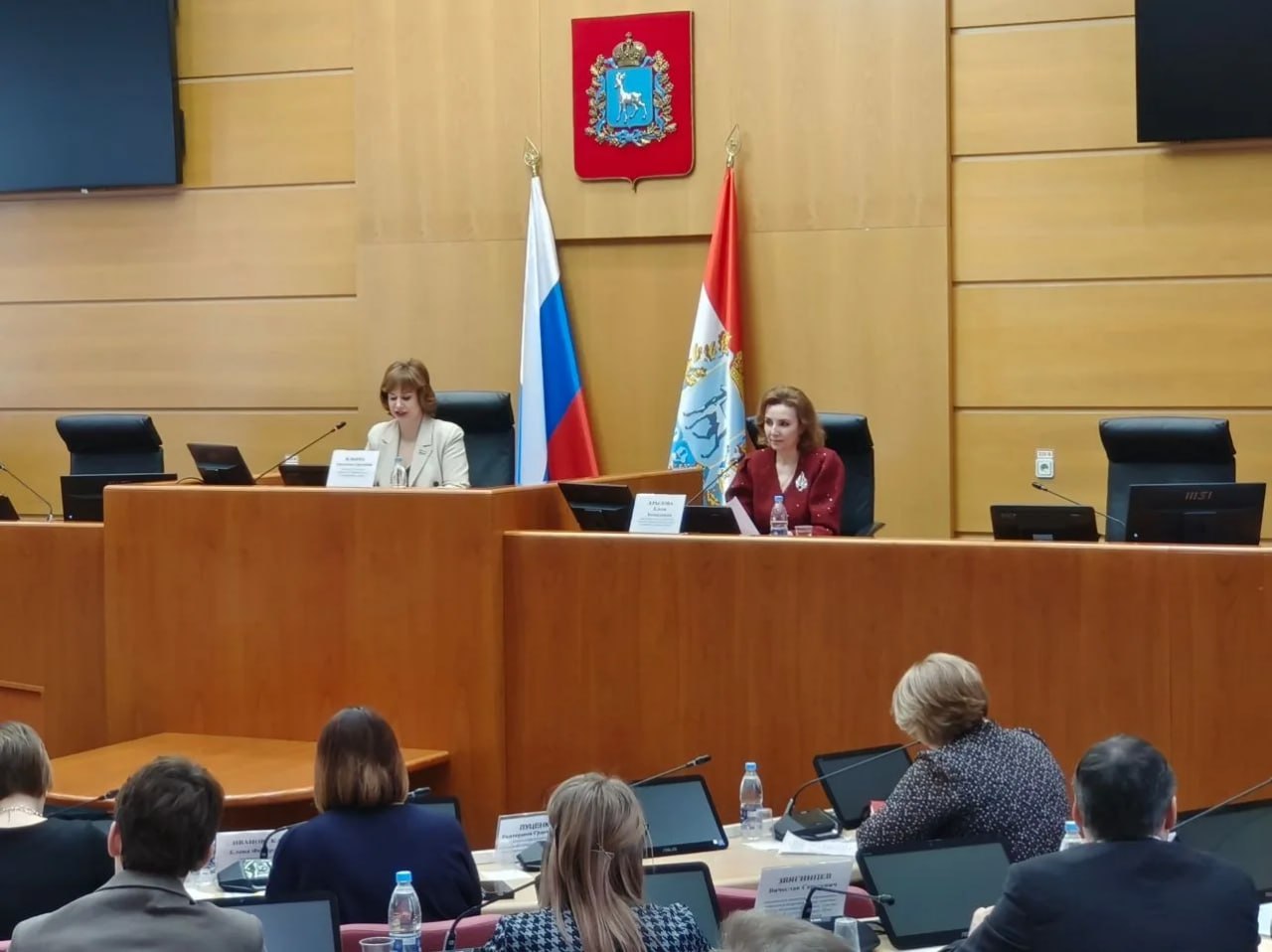 В Самарской Губернской Думе обсуждают будущее системы дополнительного образования детей В Самарской Губернской Думе обсуждают будущее системы дополнительного образования детей