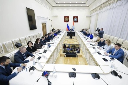 Губернатор Вячеслав Федорищев взял на контроль обращения граждан по благоустройству