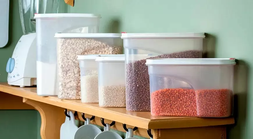 Как правильно хранить крупы и муку: секреты продления свежести
