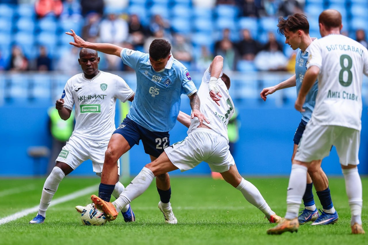 «Крылья Советов» сыграли вничью с «Ахматом»