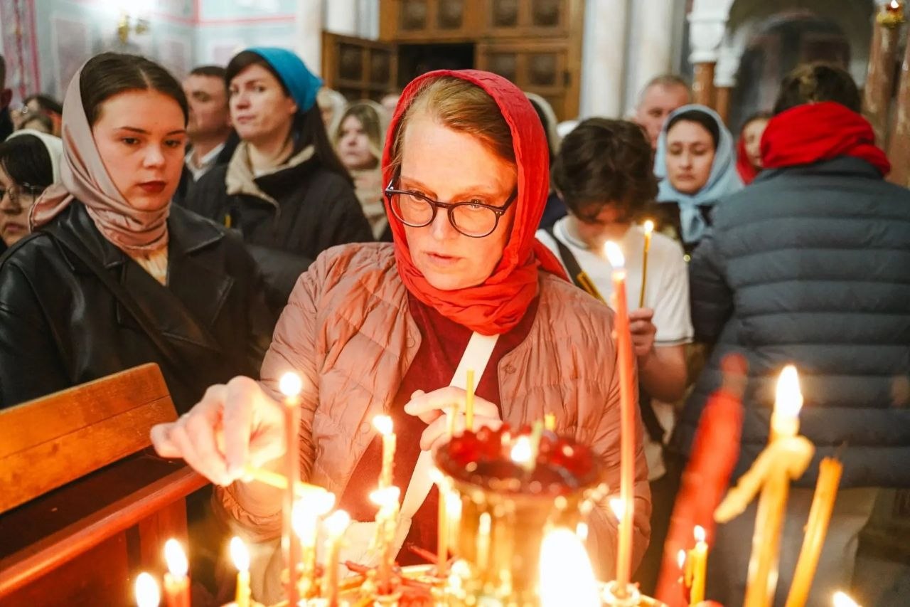Самарцы встретили Светлое Христово Воскресение Самарцы встретили Светлое Христово Воскресение