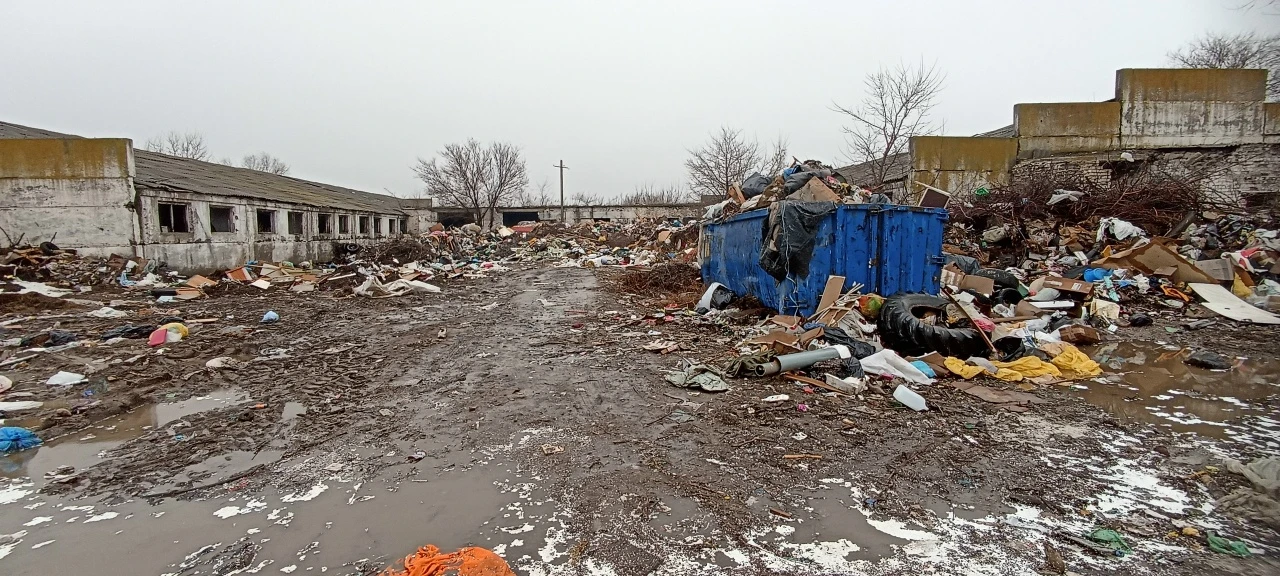 Жители села Черноречье бьют тревогу из-за стихийной свалки Жители села Черноречье бьют тревогу из-за стихийной свалки