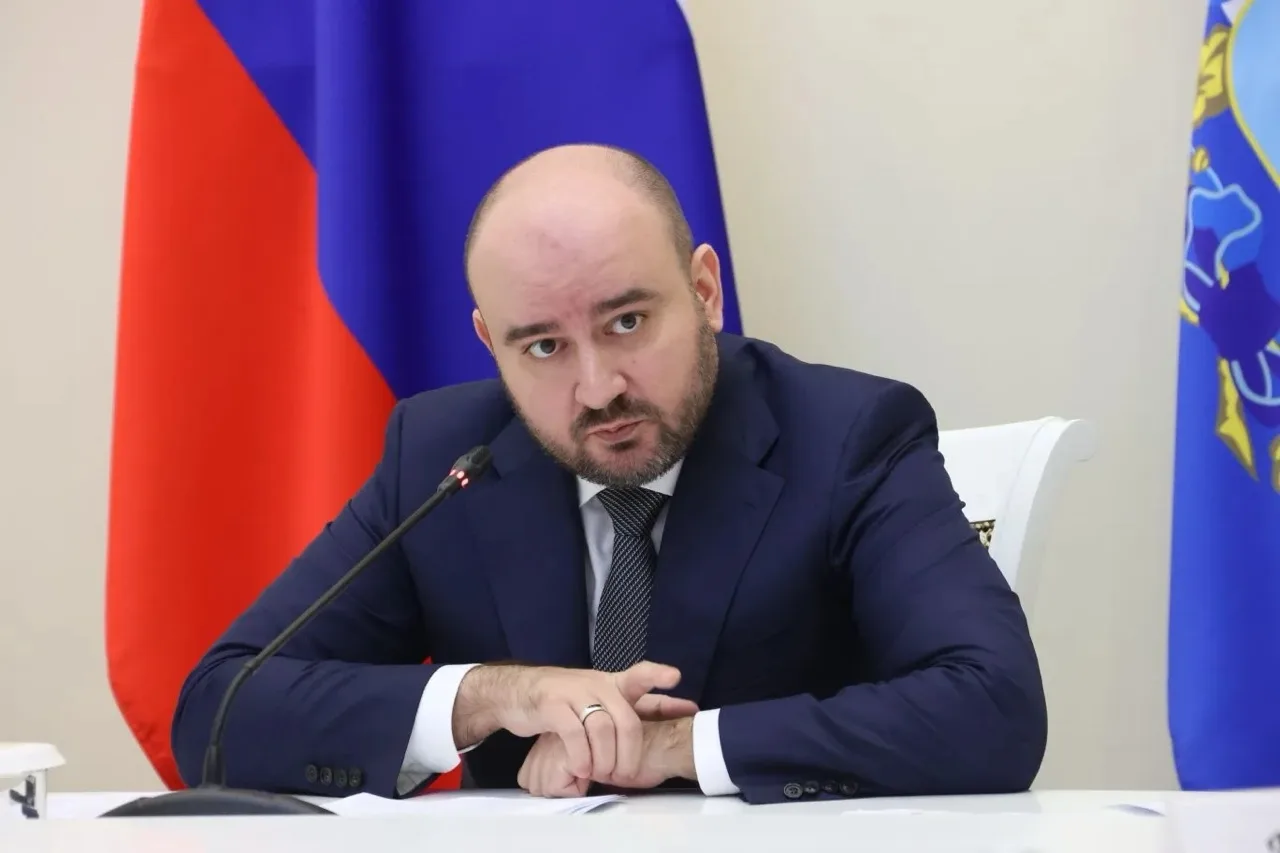 Вячеслав Федорищев рассмотрел обращения граждан на оперативном совещании в правительстве Вячеслав Федорищев рассмотрел обращения граждан на оперативном совещании в правительстве