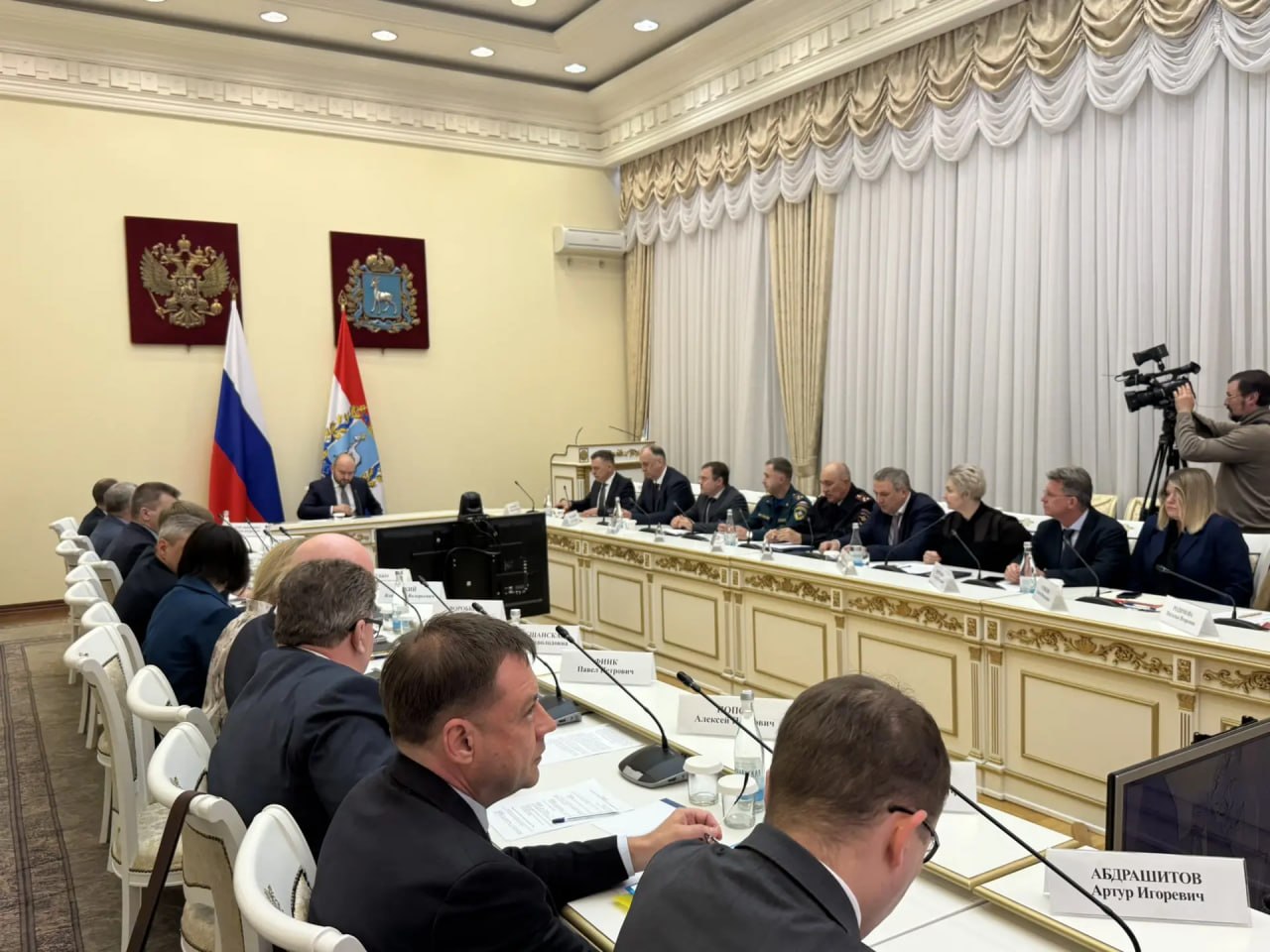 В правительстве Самарской области началось оперативное совещание