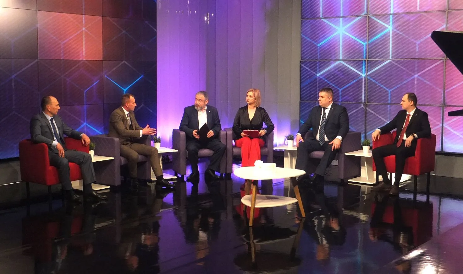 «Наша главная задача – оказывать гражданам юридическую помощь комплексно» «Наша главная задача – оказывать гражданам юридическую помощь комплексно»