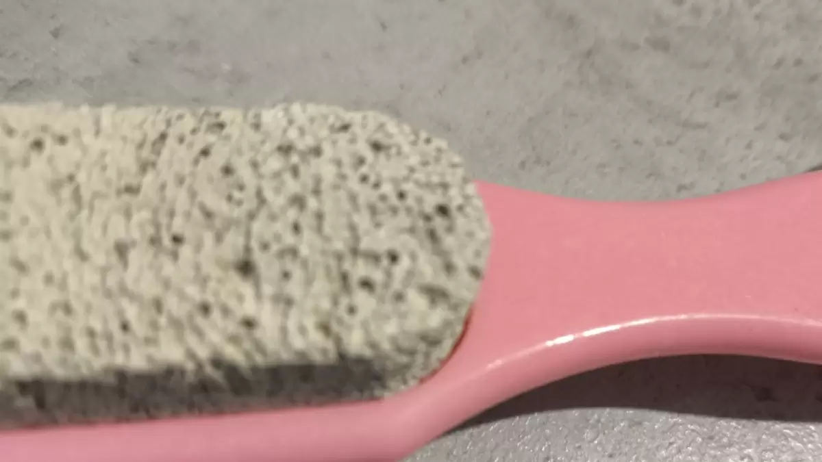 Необычные преимущества пемзы: неожиданные способы использования в бытовом хозяйстве