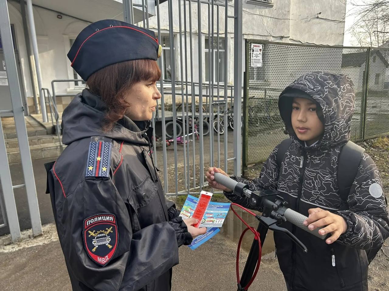 В Жигулёвске прошла акция «ВелоСИМ - безопасно колесим!» В Жигулёвске прошла акция «ВелоСИМ - безопасно колесим!»