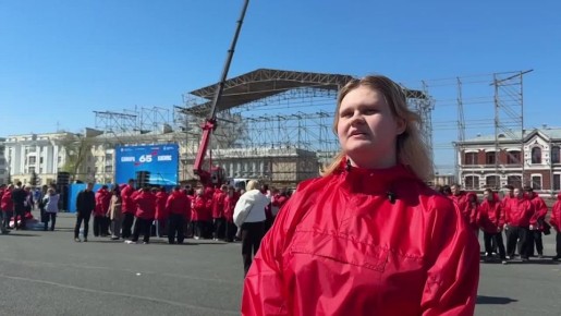 Первые эмоции участников исторического флешмоба «САМАРА. КОСМОС. 65»