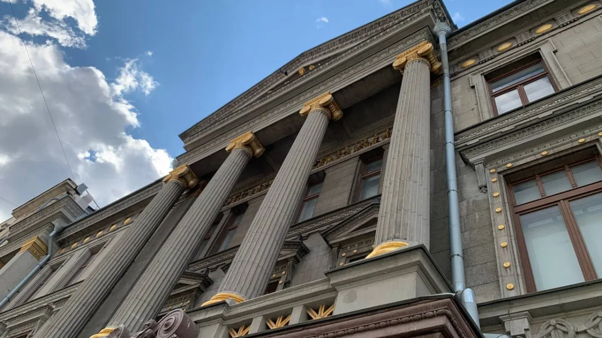 В Самарском художественном музее отреставрируют оселковый мрамор за 47,4 млн рублей