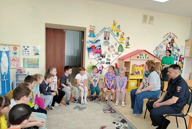 Госавтоинспекция Самарской области проводит профилактические мероприятия для повышения безопасности на дорогах Госавтоинспекция Самарской области проводит профилактические мероприятия для повышения безопасности на дорогах