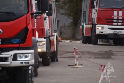 За прошедшие сутки пожарно-спасательные подразделения выезжали на тушение 22 пожаров