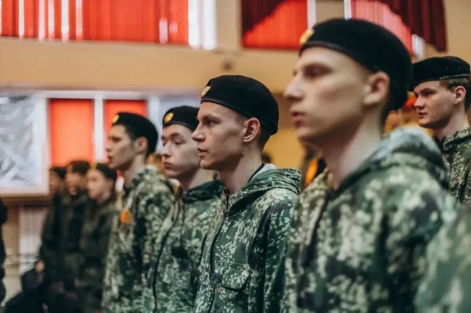 ����� 100 ��������� ��������� ��������� ������� ������� � ��������� ����� ������������� ������-�������������� ���� �������� 2.0�