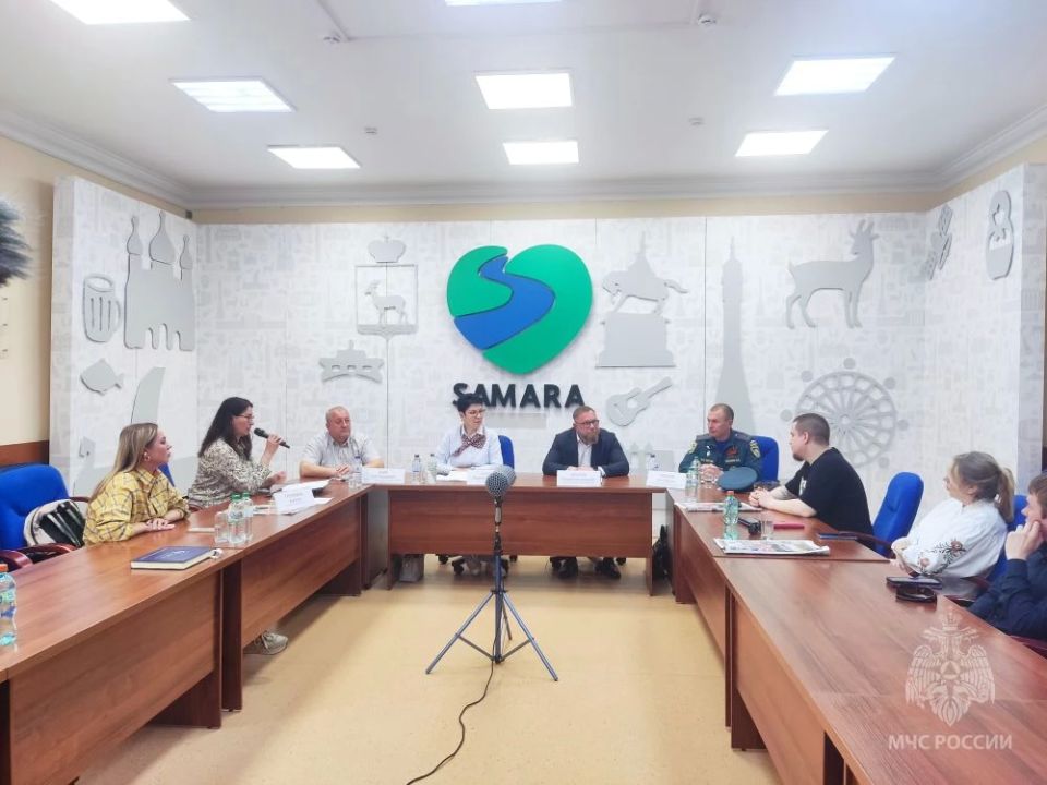 В пресс-центре "Самарской газеты" состоялась пресс-конференция, посвященная профилактике ландшафтных и лесных пожаров в Самаре и Самарской области
