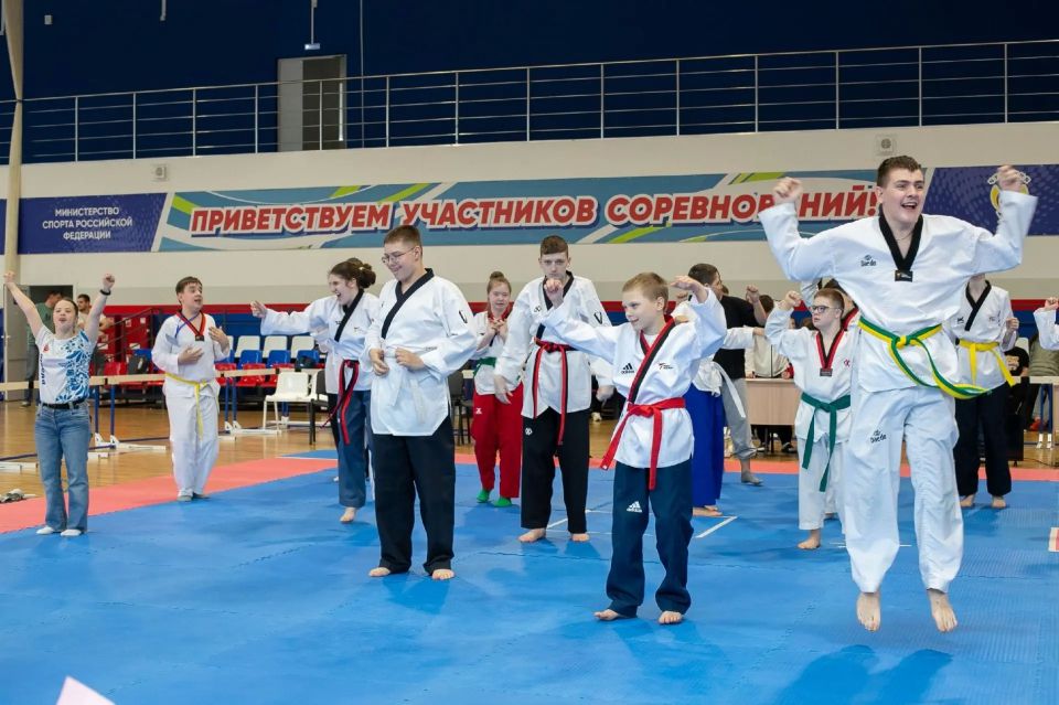 Спортсмены Самарской области стали призерами чемпионата и первенства России по тхэквондо спорта ЛИН Спортсмены Самарской области стали призерами чемпионата и первенства России по тхэквондо спорта ЛИН