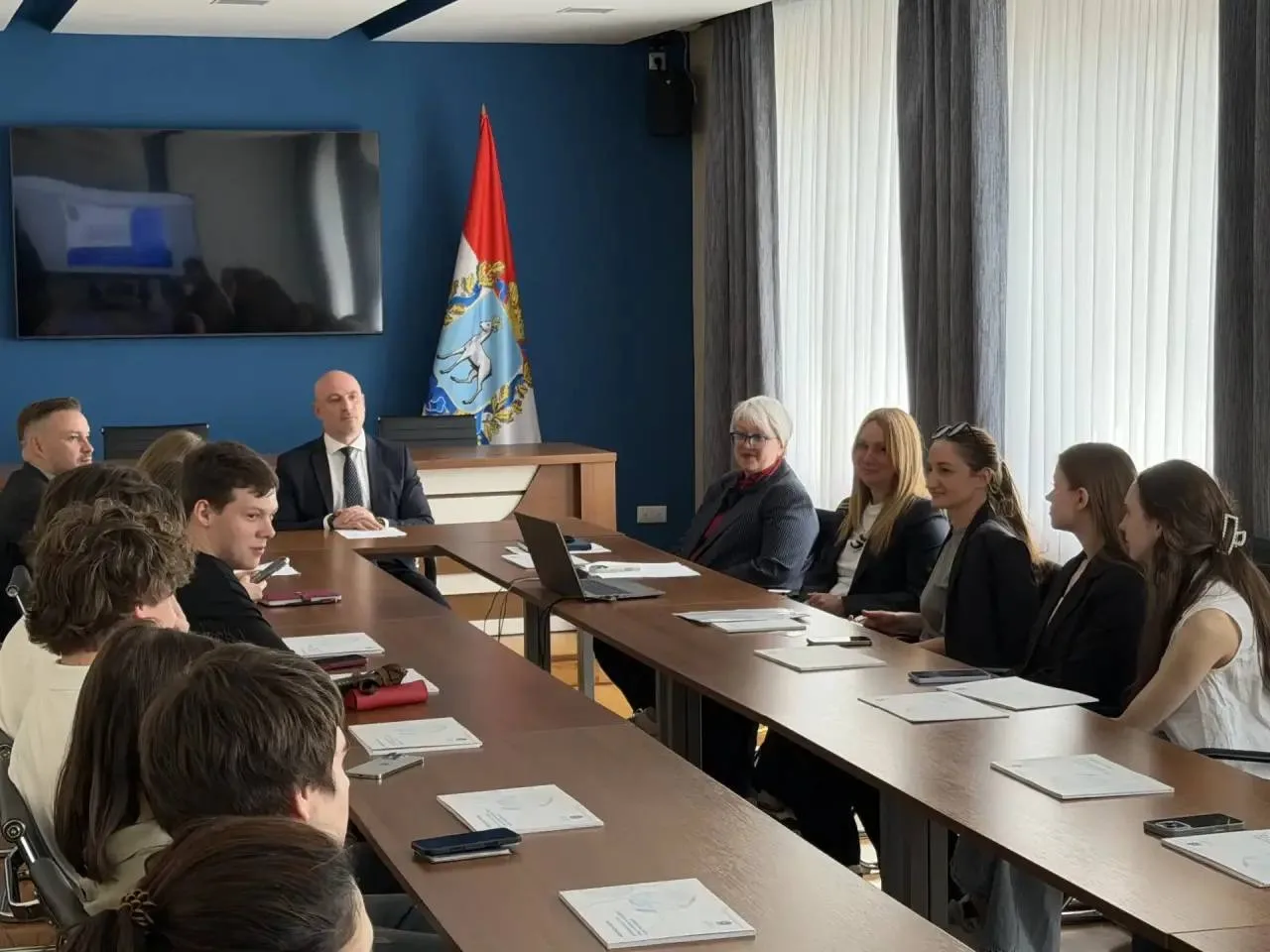 Павел Финк провел встречу со студентами Института экономики и управления Самарского университета им. Королёва