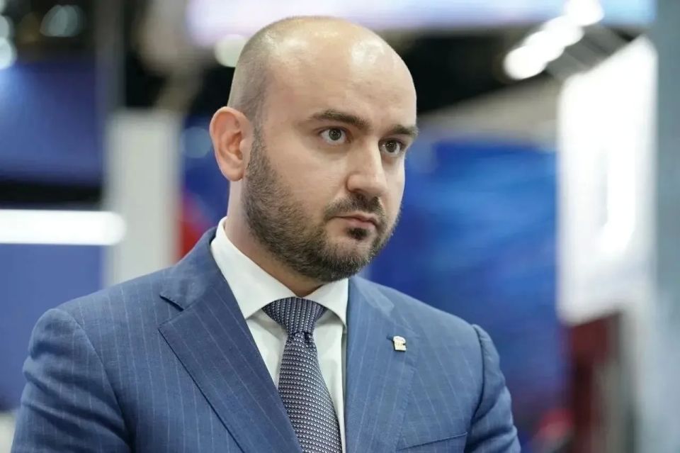 Лада остается в КХЛ!. Об этом сообщил губернатор Самарской области Вячеслав Федорищев