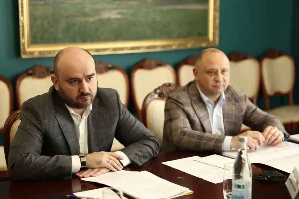Вячеслав Федорищев: Провели рабочую встречу с генеральным директором ПАО «Т Плюс» Павлом Николаевичем Сниккарсом
