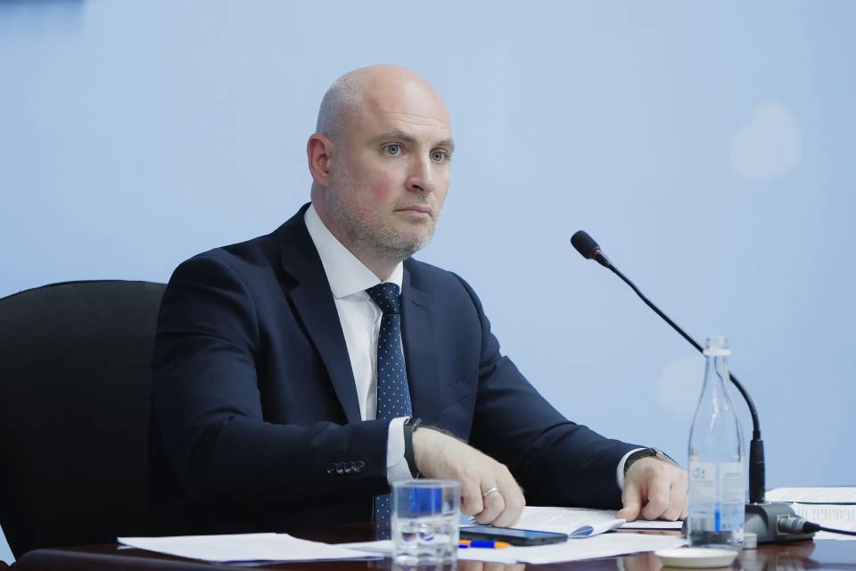 Вячеслав Федорищев: В Тольятти провел выездное оперативное совещание Вячеслав Федорищев: В Тольятти провел выездное оперативное совещание