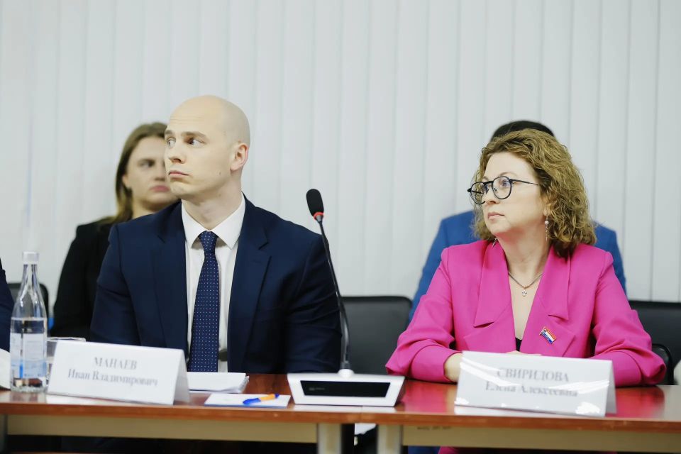 Вячеслав Федорищев: В Тольятти провел выездное оперативное совещание Вячеслав Федорищев: В Тольятти провел выездное оперативное совещание