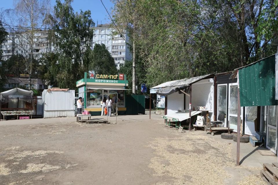 В Самаре упорядочат торговлю на месте бывшего рынка «Шапито» В Самаре упорядочат торговлю на месте бывшего рынка «Шапито»