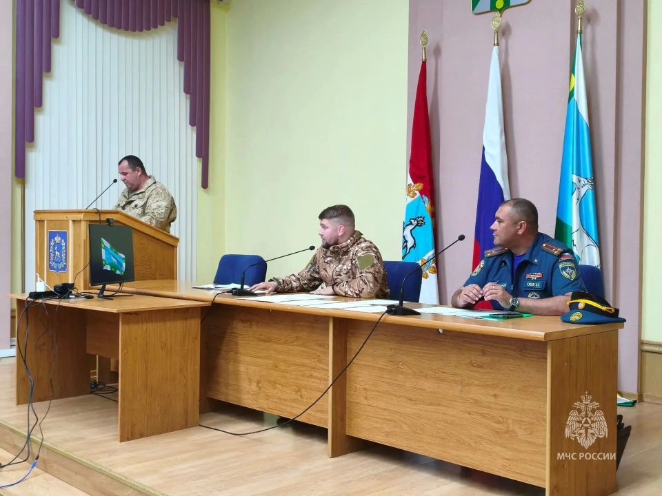 В Волжском районе прошли учения по отработке действий при ЧС В Волжском районе прошли учения по отработке действий при ЧС