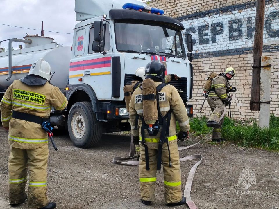 В Волжском районе прошли учения по отработке действий при ЧС В Волжском районе прошли учения по отработке действий при ЧС