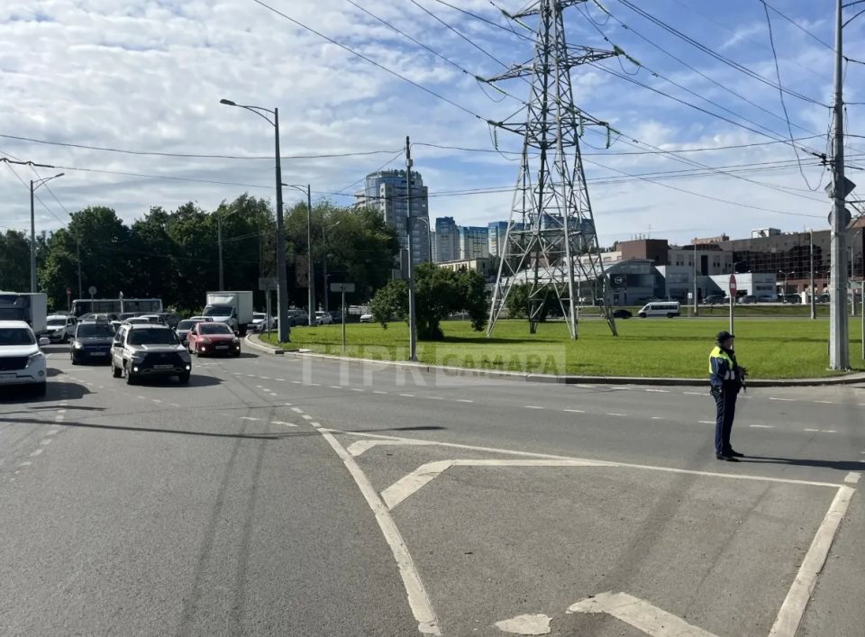 Дорожный коллапс: на кольце Авроры и Московского шоссе погасли светофоры 28 мая Дорожный коллапс: на кольце Авроры и Московского шоссе погасли светофоры 28 мая