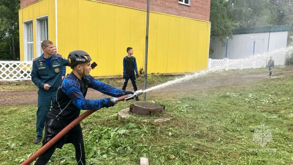 Завершились XXVI региональные соревнования «Школа безопасности» Завершились XXVI региональные соревнования «Школа безопасности»