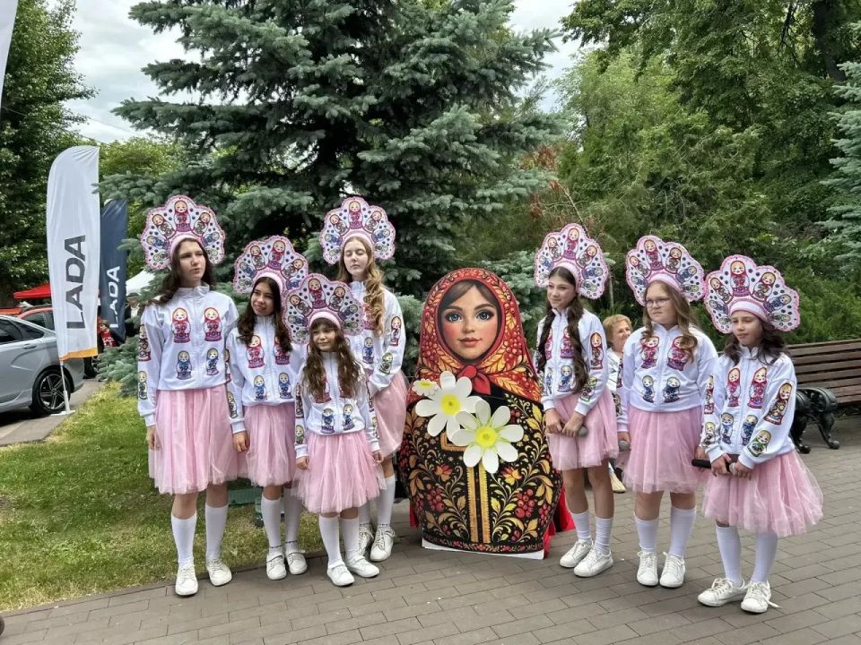 Струковский сад в Самаре на несколько часов превратился в эпицентр медийной жизни! Струковский сад в Самаре на несколько часов превратился в эпицентр медийной жизни!