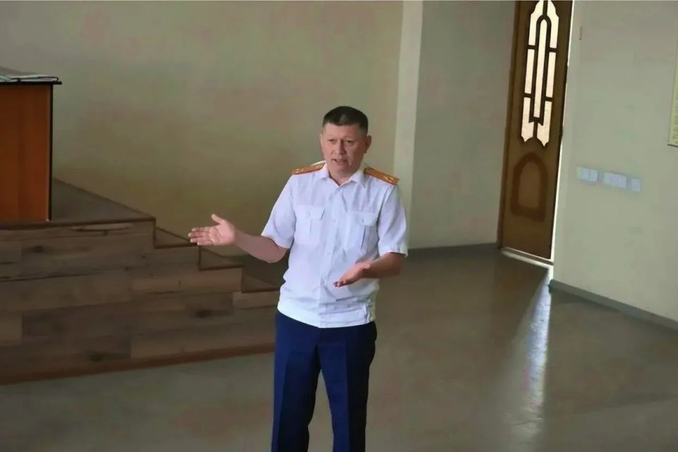 Ветеран следственных органов совместно с сотрудниками следственного управления СК России по Самарской области принял участие в лекционном занятии со студентами Самарского юридического института ФСИН России Ветеран следственных органов совместно с сотрудниками следственного управления СК России по Самарской области принял участие в лекционном занятии со студентами Самарского юридического института ФСИН России
