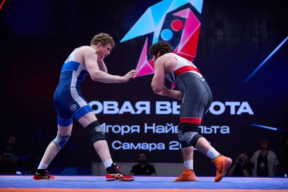 Юные борцы завоевали путевки на первенство мира на «Новой высоте» в Самаре