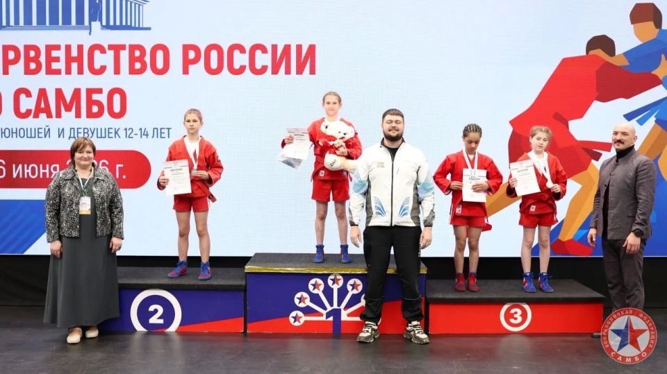 Спортсмены Самарской области стали призерами первенства России по самбо Спортсмены Самарской области стали призерами первенства России по самбо