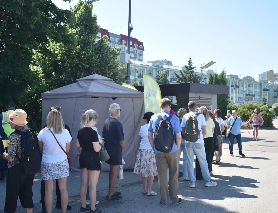 Загар красив, но опасен: в Самаре прошла акция по профилактике и ранней диагностике рака кожи Загар красив, но опасен: в Самаре прошла акция по профилактике и ранней диагностике рака кожи