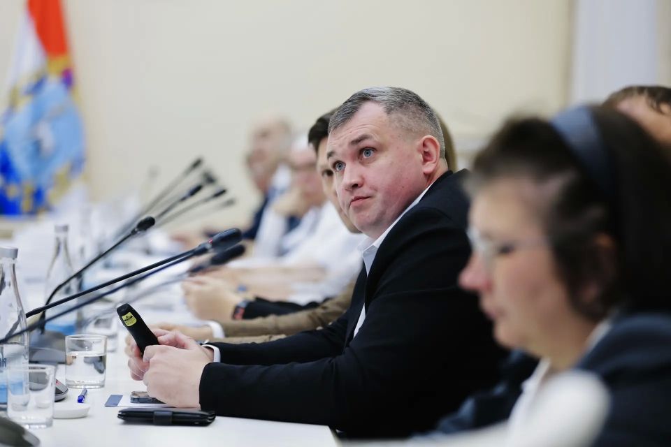 Вячеслав Федорищев: Провел заседание Градостроительного совета Вячеслав Федорищев: Провел заседание Градостроительного совета
