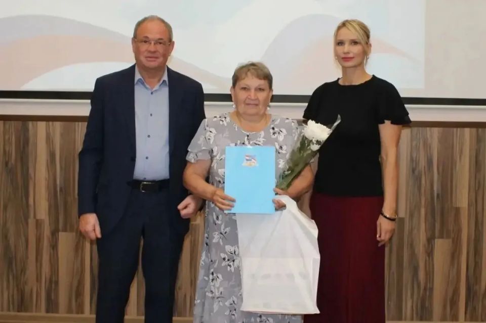 Праздничные мероприятия ко Дню России прошли во всех районах Самары Праздничные мероприятия ко Дню России прошли во всех районах Самары